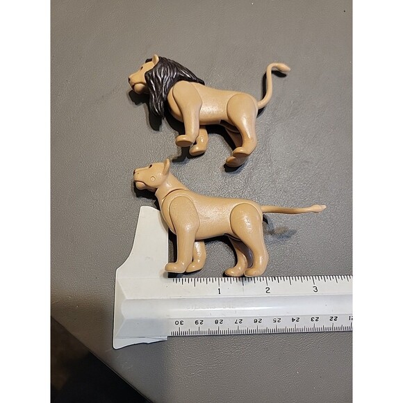 Playmobil Wiltopia Lion Zoo Safari Circus Animal Figure Replacement King - Picture 8 of 11